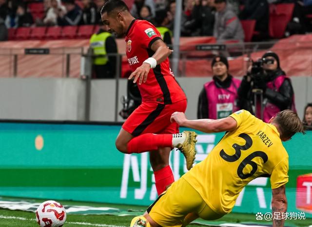 包含萨索洛主场势如破竹，掀起一波连胜的热潮的词条